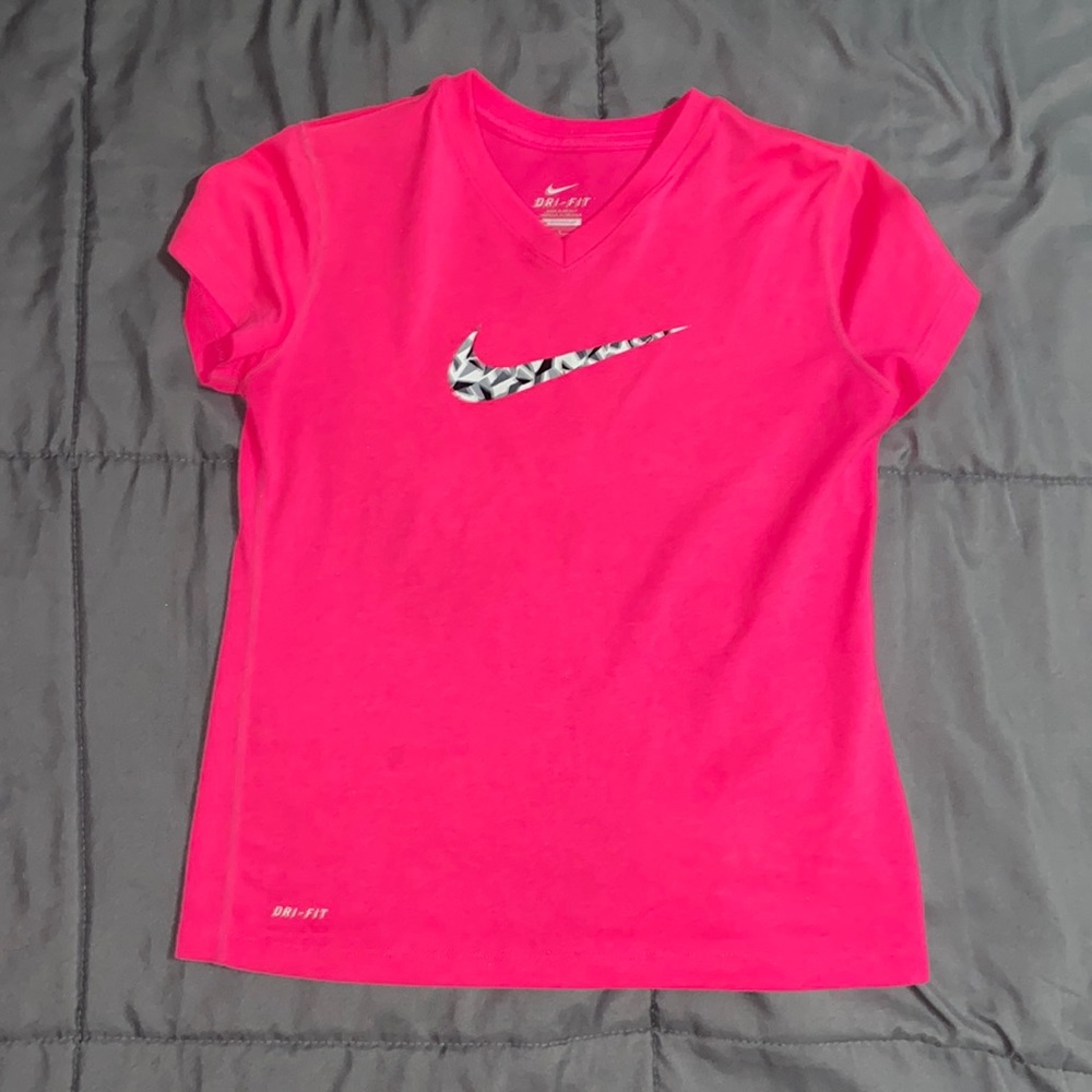 Dri-fit Nike woman’s V neck